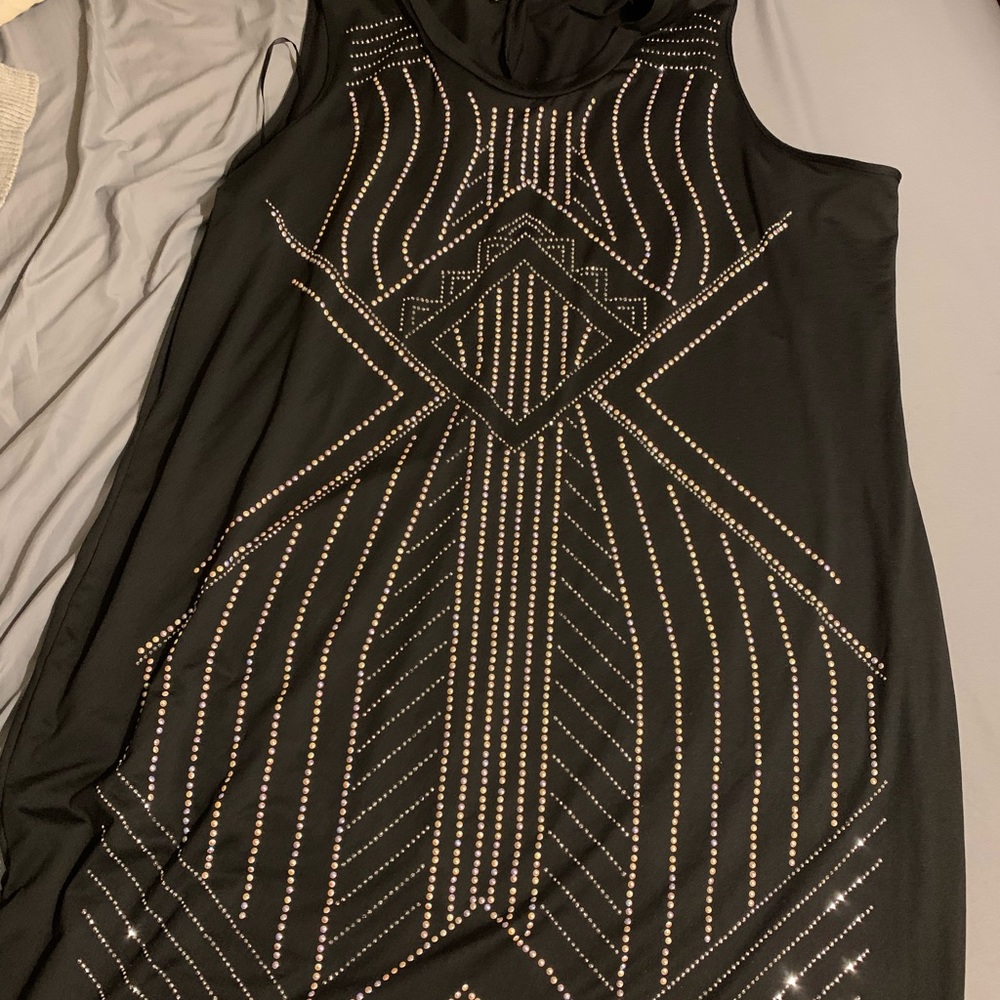 (2) SIZE 3X TUNICS (1) DRESS (1) TOP NOT TORRID